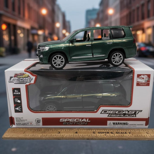 1:32 Scale Diecast Toyota Land Cruiser Model Car